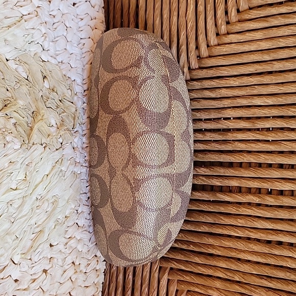 Coach logo clamshell eyeglass/sunglass hard case. - Picture 1 of 12